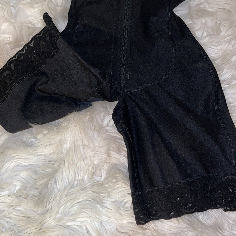 Wonderfit Body Shaper - Picture 4 of 5